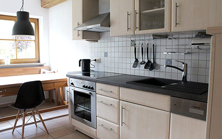 ... Kaffeemaschine, Nespressomaschine, Wasser-, Eierkocher, Toaster, Handrührgerät, uvm.